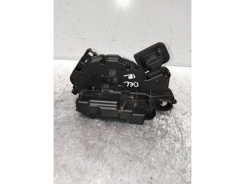 Recambio de motor cierre centralizado porton para seat ateca (kh7) style go referencia OEM IAM B5C5TB837015C  5P