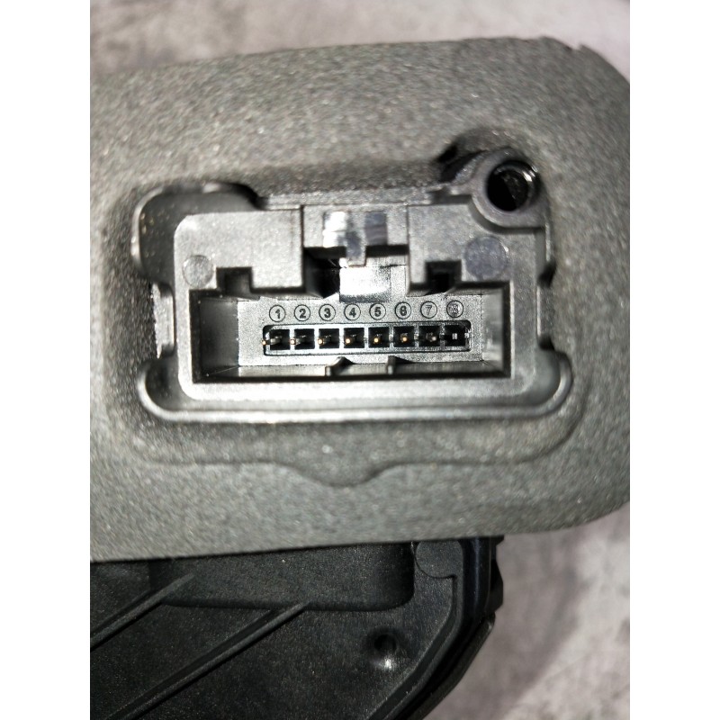 Recambio de motor cierre centralizado trasero derecho para seat ateca (kh7) style go referencia OEM IAM A6L5TA839016L  5P