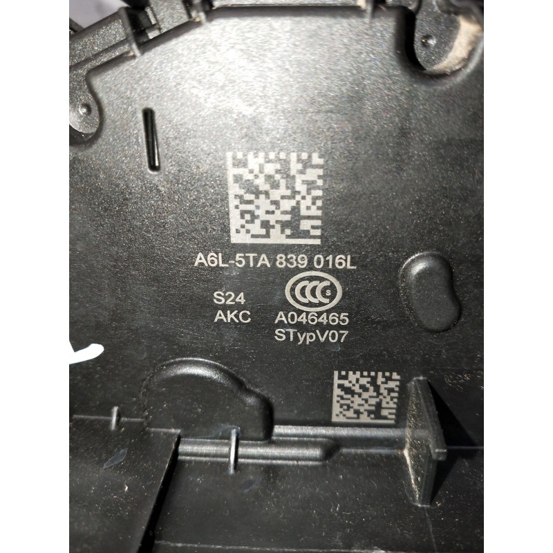 Recambio de motor cierre centralizado trasero derecho para seat ateca (kh7) style go referencia OEM IAM A6L5TA839016L  5P