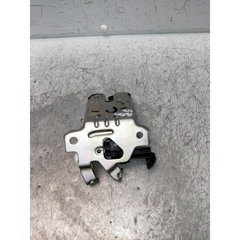 Recambio de motor cierre centralizado porton para seat ateca (kh7) style go referencia OEM IAM 5F082750509S  5P