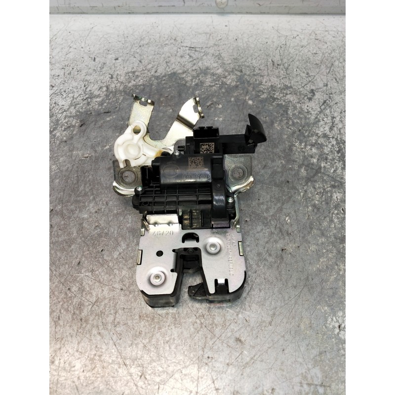 Recambio de motor cierre centralizado porton para seat ateca (kh7) style go referencia OEM IAM 5F082750509S  5P