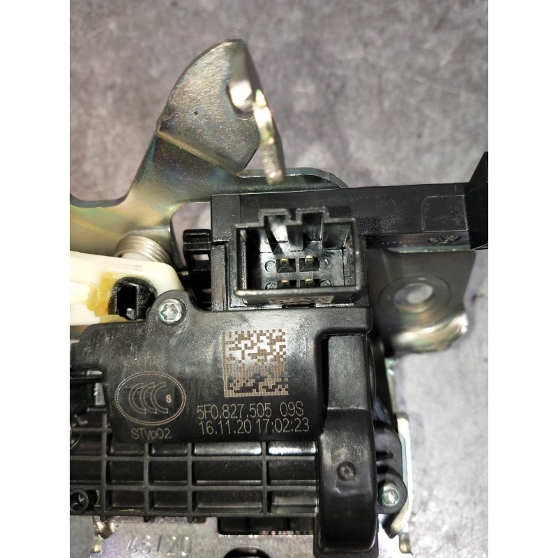 Recambio de motor cierre centralizado porton para seat ateca (kh7) style go referencia OEM IAM 5F082750509S  5P