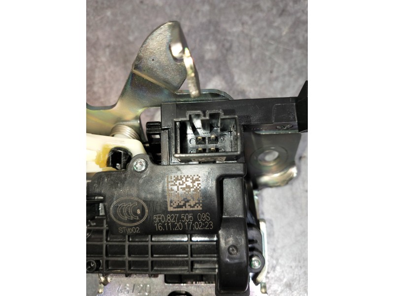 Recambio de motor cierre centralizado porton para seat ateca (kh7) style go referencia OEM IAM 5F082750509S  5P