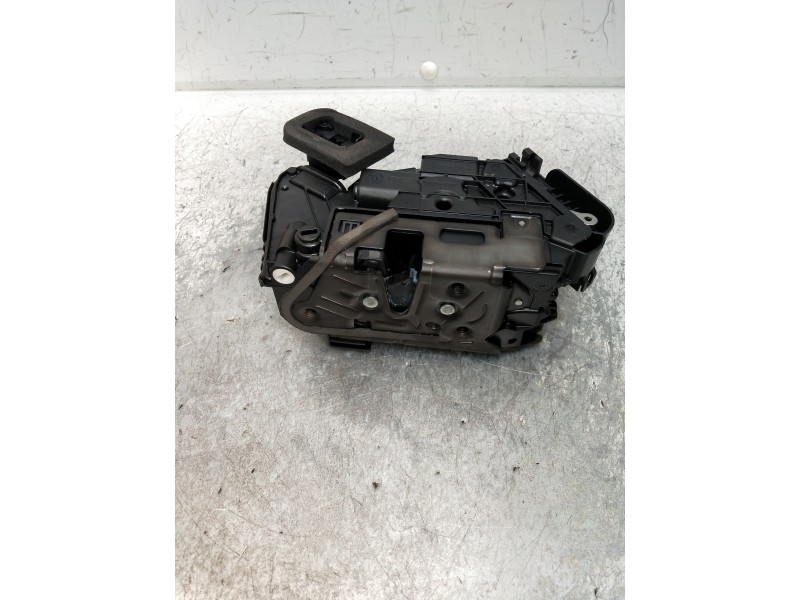 Recambio de motor cierre centralizado trasero izquierdo para seat ateca (kh7) style go referencia OEM IAM A5L5TA839015L  5P