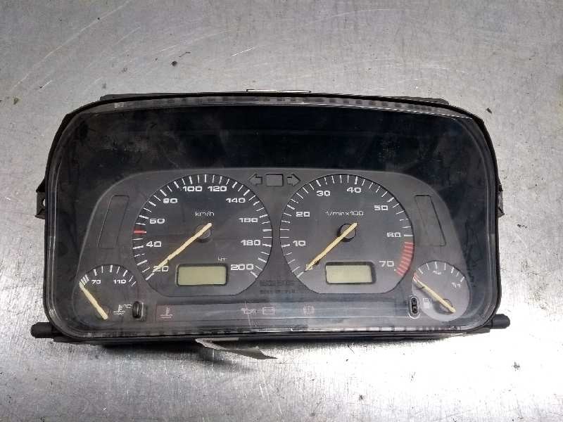 Recambio de cuadro instrumentos para volkswagen golf iii berlina (1h1) 1.4 referencia OEM IAM 1H6919033A   Recambio de cuadro instrumentos para volkswagen golf iii berlina (1h1) 1.4 referencia OEM IAM 1H6919033A