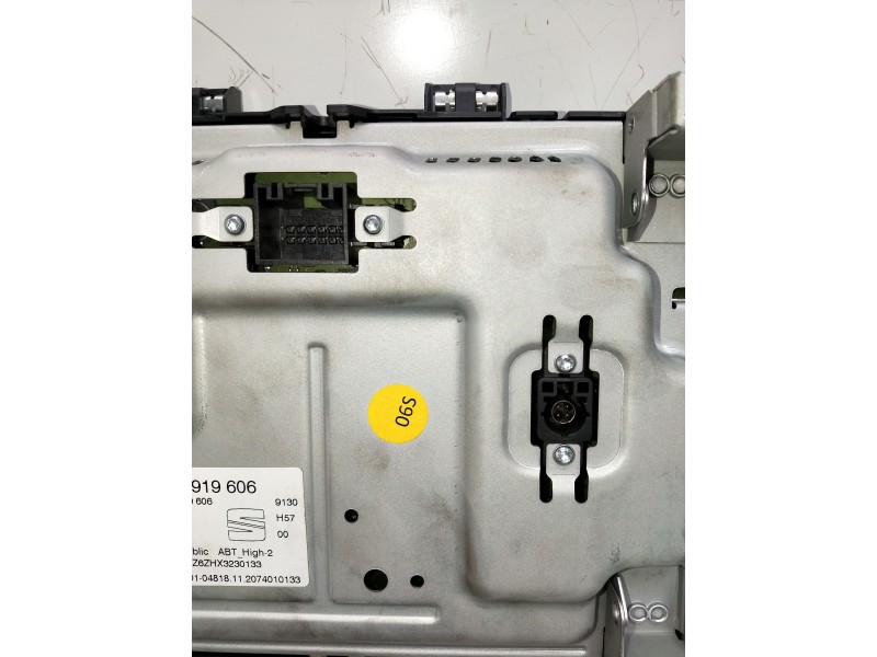 Recambio de pantalla multifuncion para seat ateca (kh7) style go referencia OEM IAM 5FJ919606 A2C1793840301 