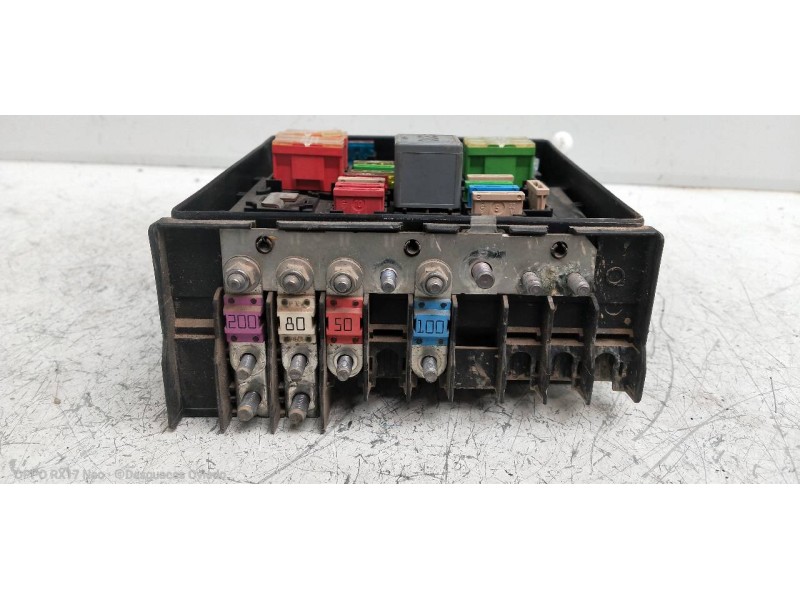 Recambio de caja reles / fusibles para seat leon (1p1) 1.9 tdi referencia OEM IAM   
