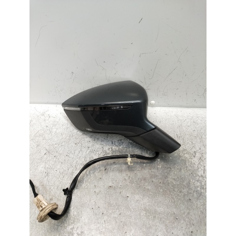 Recambio de retrovisor derecho para seat ateca (kh7) style go referencia OEM IAM ELÉCTRICO UN ENCHUFE 12 CABLES