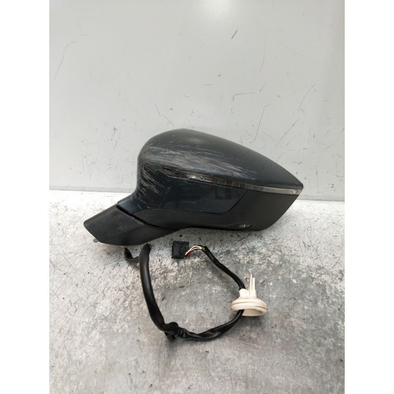 Recambio de retrovisor izquierdo para seat ateca (kh7) style go referencia OEM IAM ELECTRICO UN ENCHUFE 9 CABLES VER FOTOS