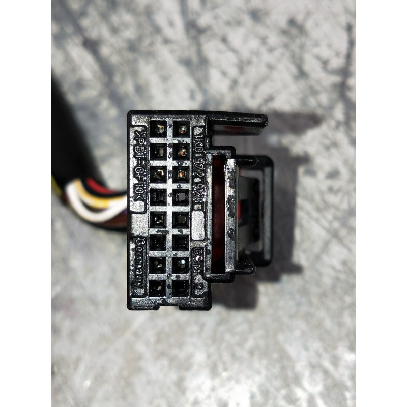 Recambio de retrovisor izquierdo para seat ateca (kh7) style go referencia OEM IAM ELECTRICO UN ENCHUFE 9 CABLES VER FOTOS