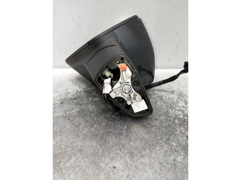 Recambio de retrovisor izquierdo para seat ateca (kh7) style go referencia OEM IAM ELECTRICO UN ENCHUFE 9 CABLES VER FOTOS