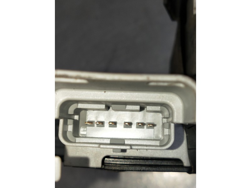 Recambio de motor cierre centralizado trasero izquierdo para peugeot 407 sw premium referencia OEM IAM   