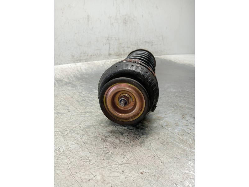 Recambio de amortiguador trasero derecho para ford fiesta berlina (dx) ambiente referencia OEM IAM   