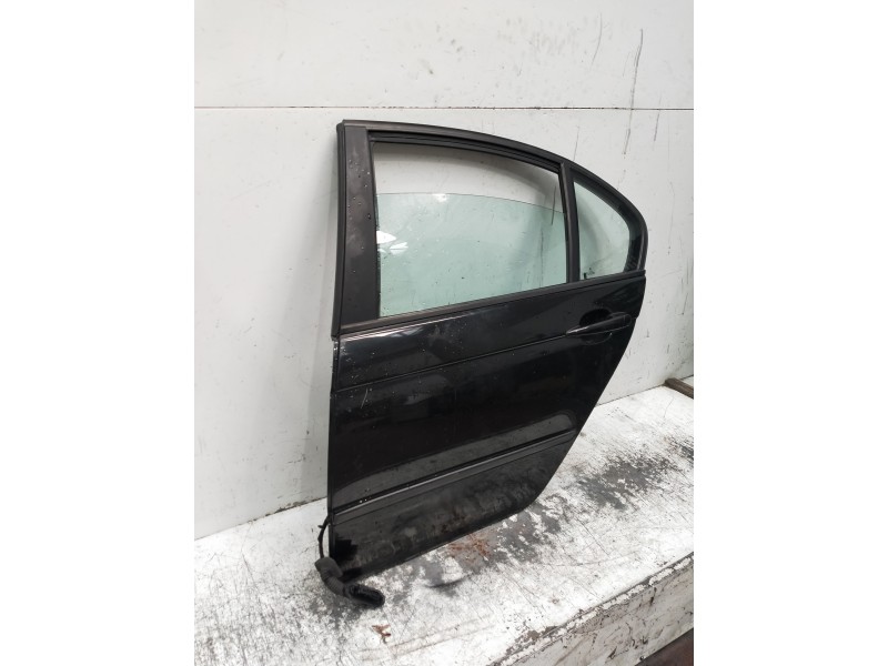 Recambio de puerta trasera izquierda para bmw serie 3 berlina (e46) 320d referencia OEM IAM   4P