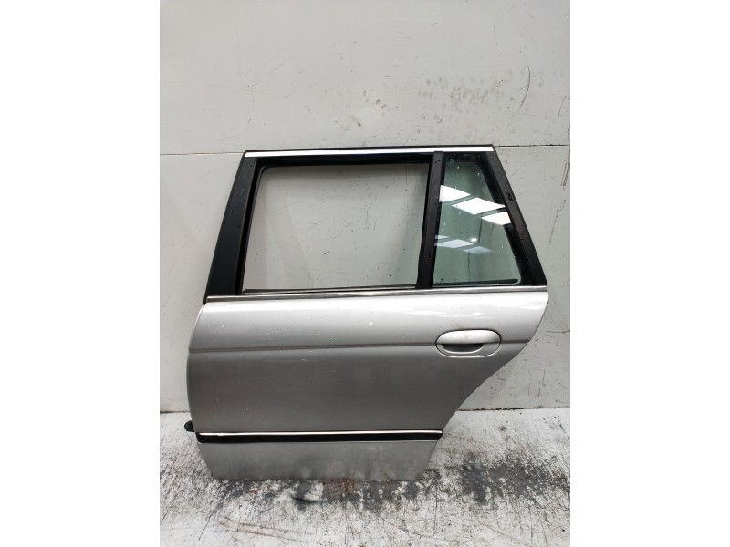 Recambio de puerta trasera izquierda para bmw serie 5 touring (e39) 530d referencia OEM IAM   5P