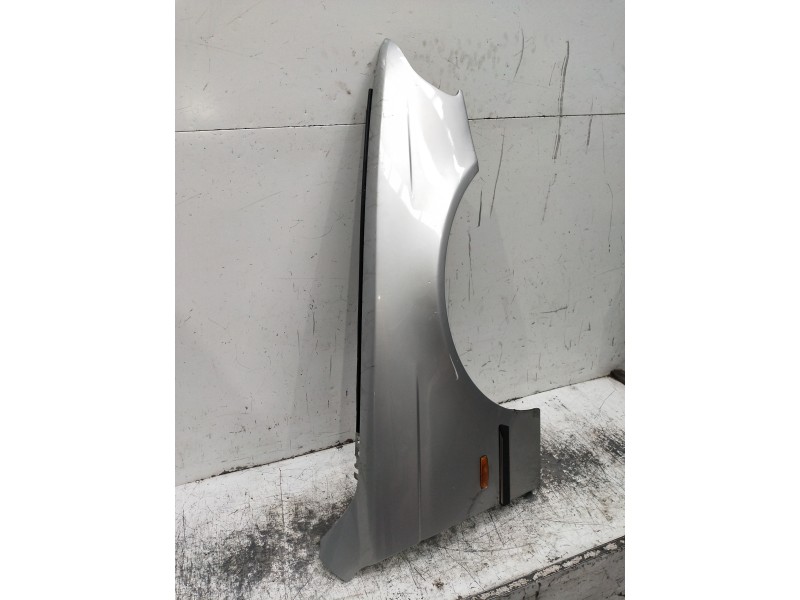 Recambio de aleta delantera derecha para bmw serie 5 touring (e39) 530d referencia OEM IAM   