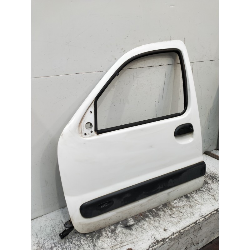 Recambio de puerta delantera izquierda para renault kangoo (f/kc0) authentique oasis referencia OEM IAM   4P