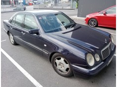 mercedes clase e (w210) berlina del año 2000