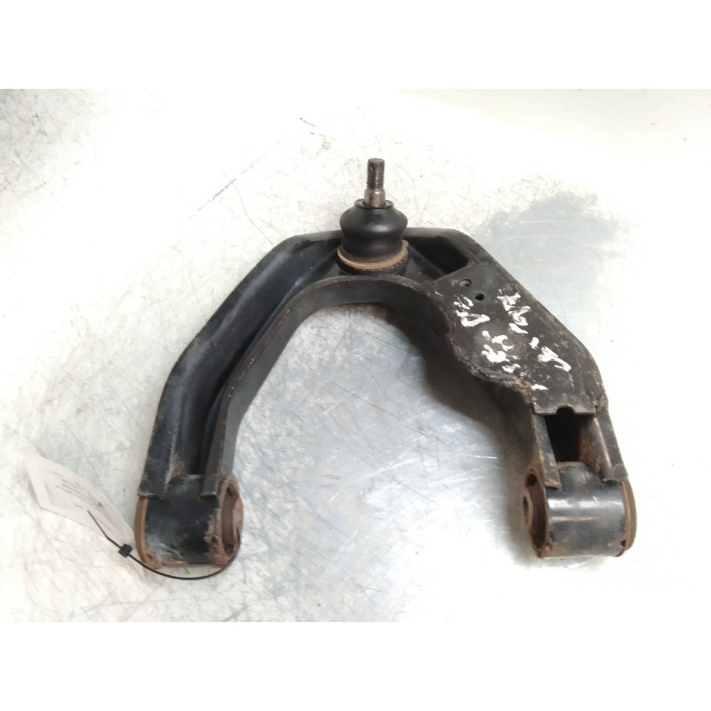 Recambio de brazo suspension superior delantero derecho para nissan pick-up (d22) king cab 4x4 referencia OEM IAM   