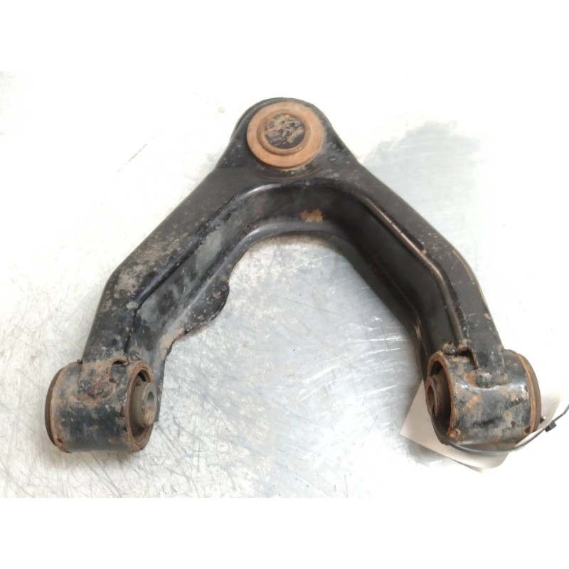 Recambio de brazo suspension superior delantero derecho para nissan pick-up (d22) king cab 4x4 referencia OEM IAM   