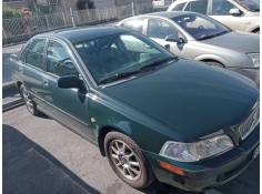 volvo s40 berlina del año 2001