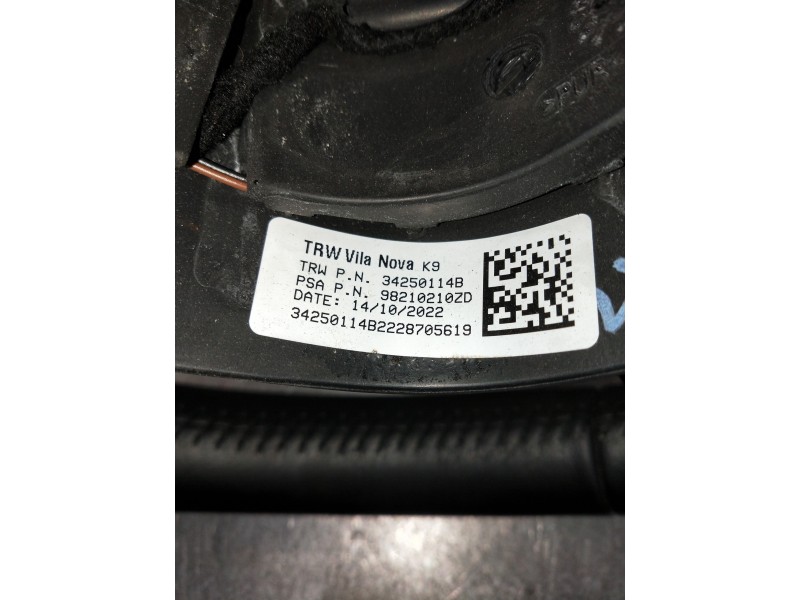 Recambio de volante para citroen berlingo 1.5 blue-hdi fap referencia OEM IAM 98210210ZD  