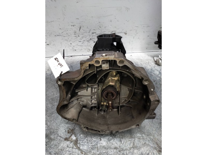 Recambio de caja cambios para audi 100 berlina (443) turbo quattro referencia OEM IAM AOB 11028 