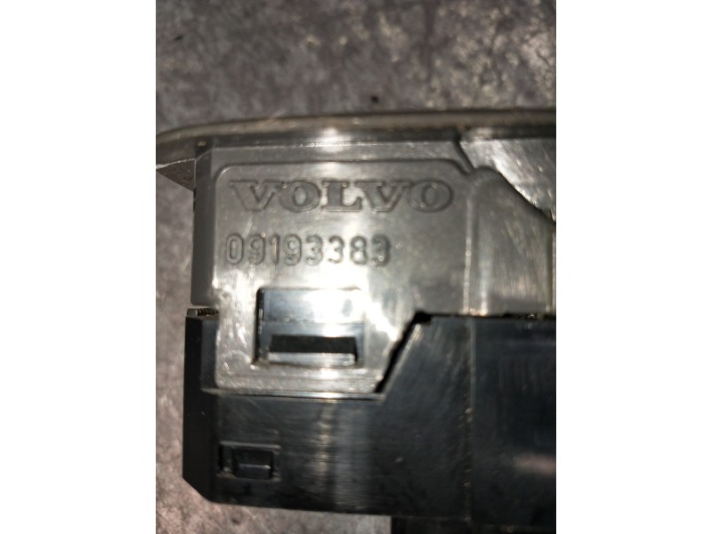 Recambio de mando elevalunas delantero izquierdo para volvo s60 berlina 2.4 d referencia OEM IAM 09193383  4P