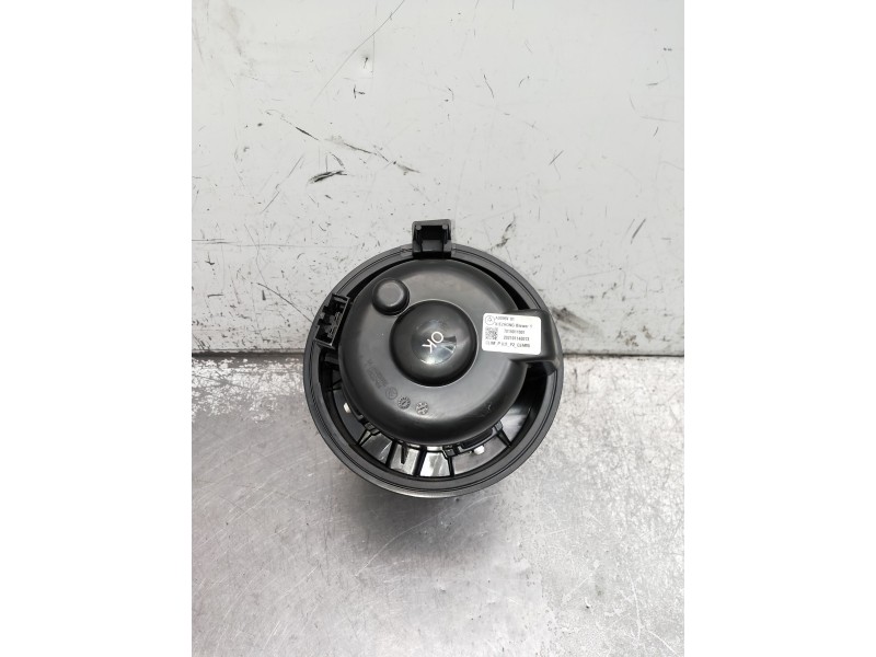 Recambio de motor calefaccion para opel corsa f gs line referencia OEM IAM A0095V01  
