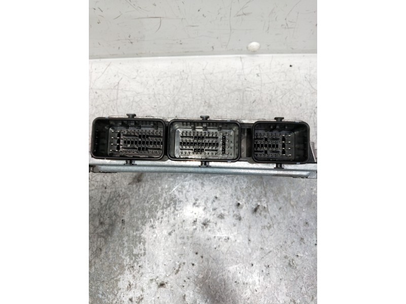 Recambio de centralita motor uce para ford mondeo ber. (ca2) ambiente referencia OEM IAM 7G9112A650YJ 5WS40592J 