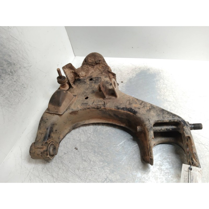 Recambio de brazo suspension inferior delantero derecho para nissan pick-up (d22) cabina doble challenge 4x4 referencia OEM IAM 