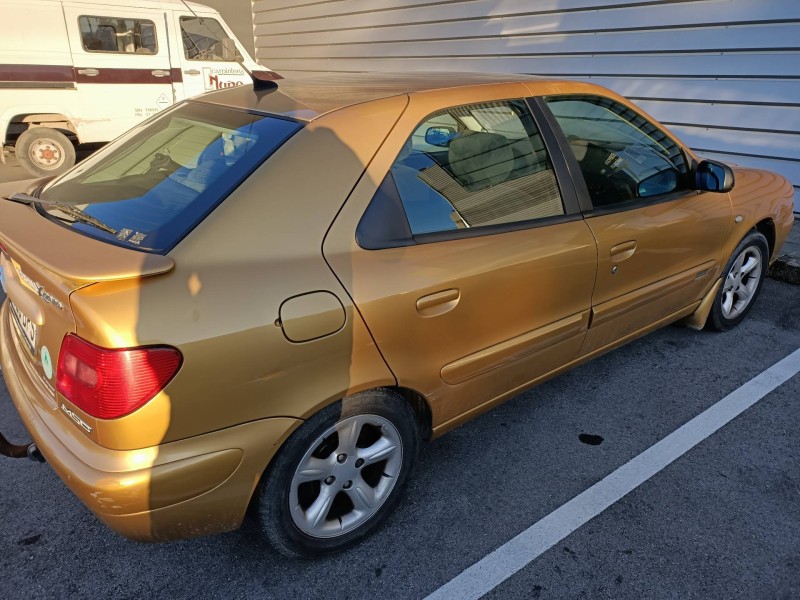 citroen xsara berlina del año 2001