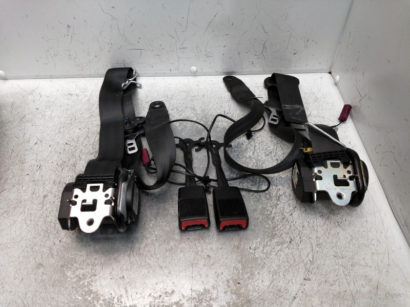 Recambio de juego cinturones delantero para ford mondeo ber. (ca2) ambiente referencia OEM IAM   5P