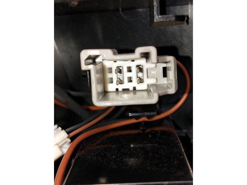 Recambio de piloto trasero derecho interior para ford mondeo ber. (ca2) ambiente referencia OEM IAM   