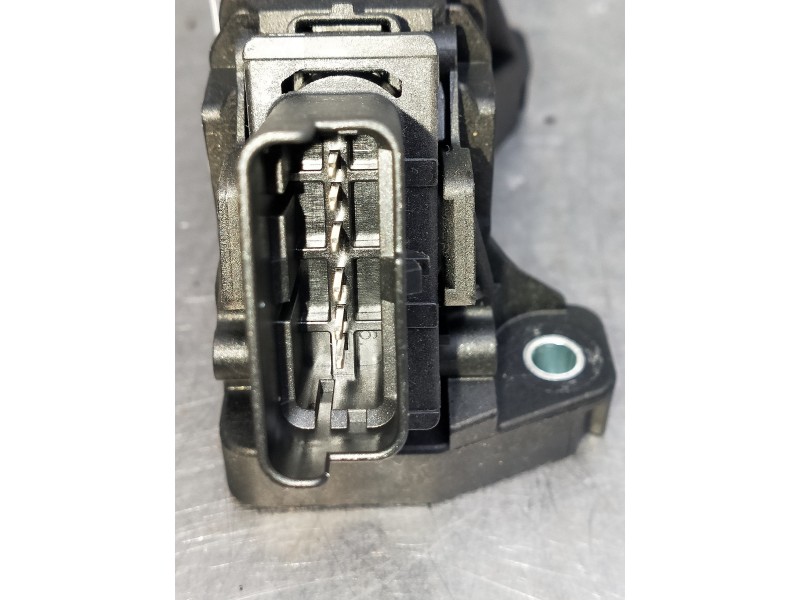 Recambio de potenciometro pedal para opel corsa f gs line referencia OEM IAM 9837891880  
