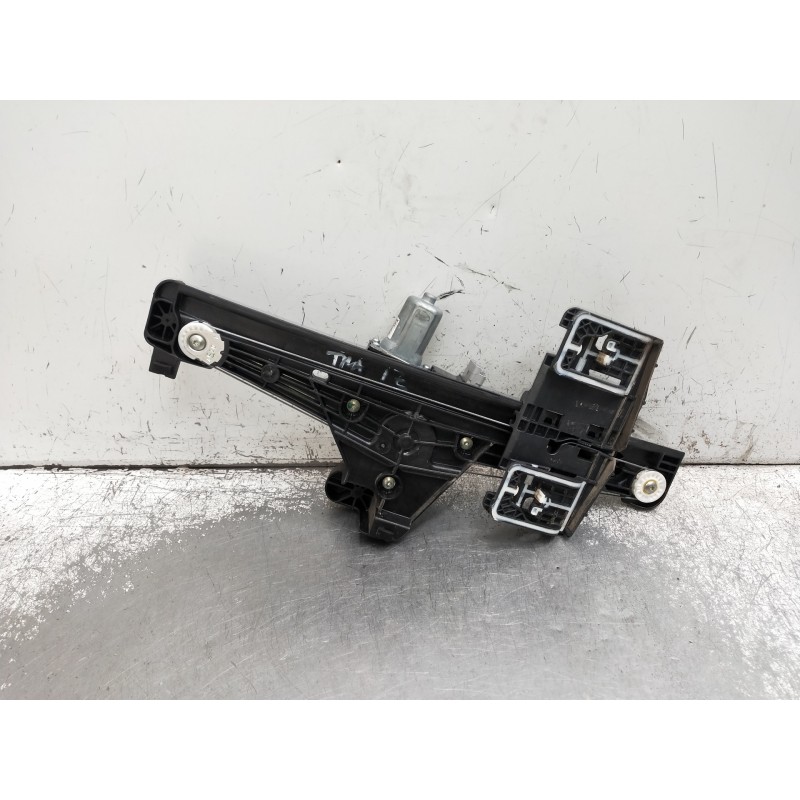 Recambio de motor elevalunas trasero izquierdo para opel corsa f gs line referencia OEM IAM 982904598000  