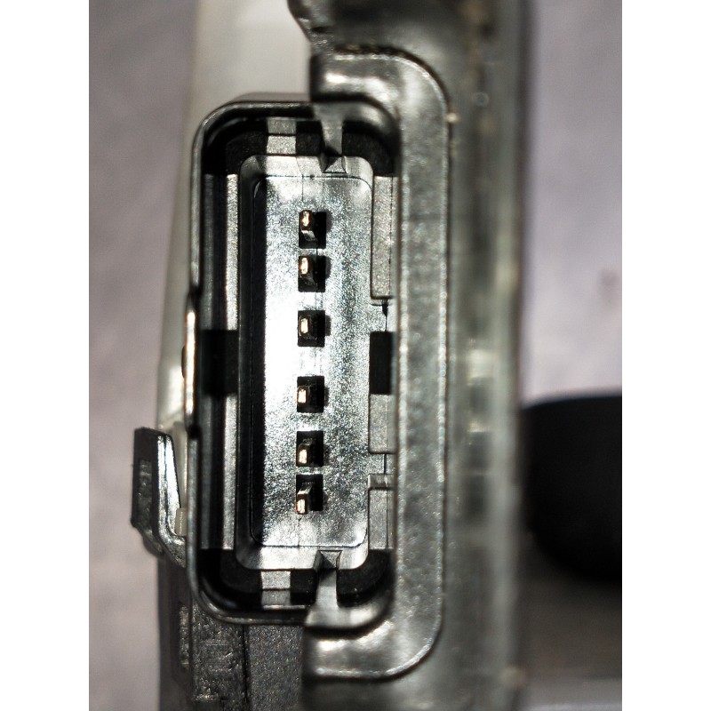 Recambio de motor cierre centralizado trasero izquierdo para opel corsa f gs line referencia OEM IAM 292854 5P 