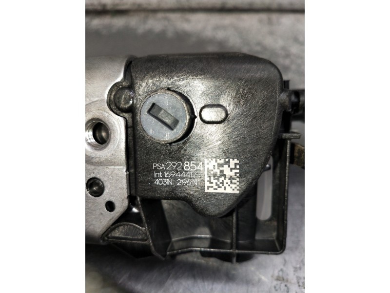 Recambio de motor cierre centralizado trasero izquierdo para opel corsa f gs line referencia OEM IAM 292854 5P 