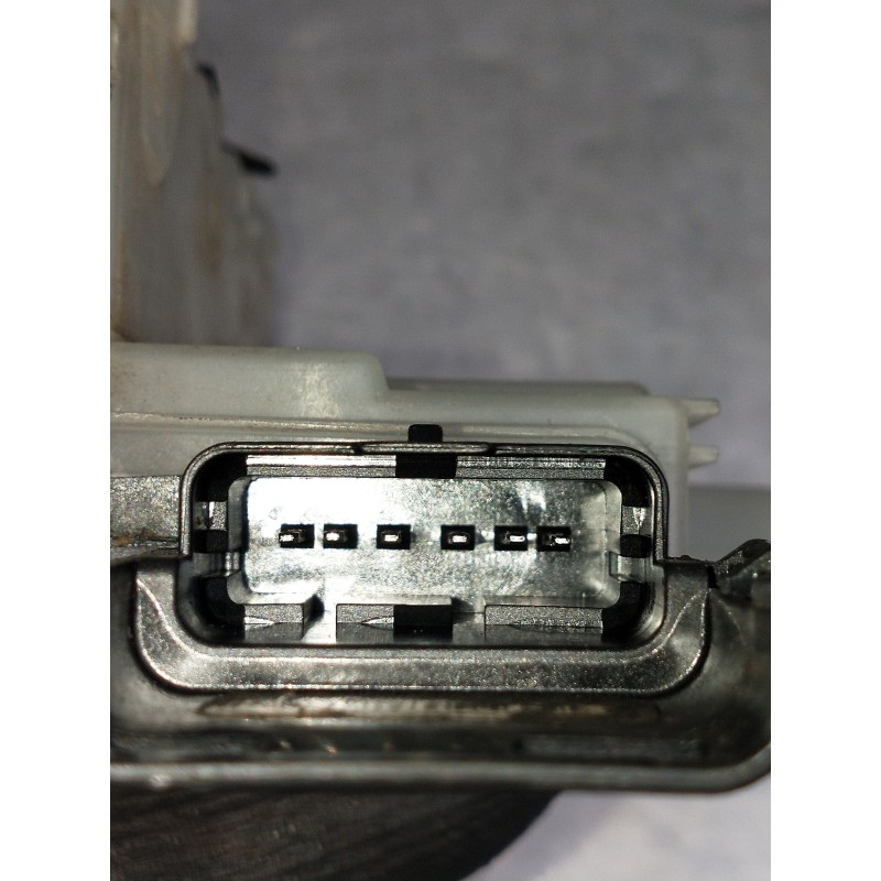Recambio de motor cierre centralizado delantero derecho para opel corsa f gs line referencia OEM IAM 292847 5P 
