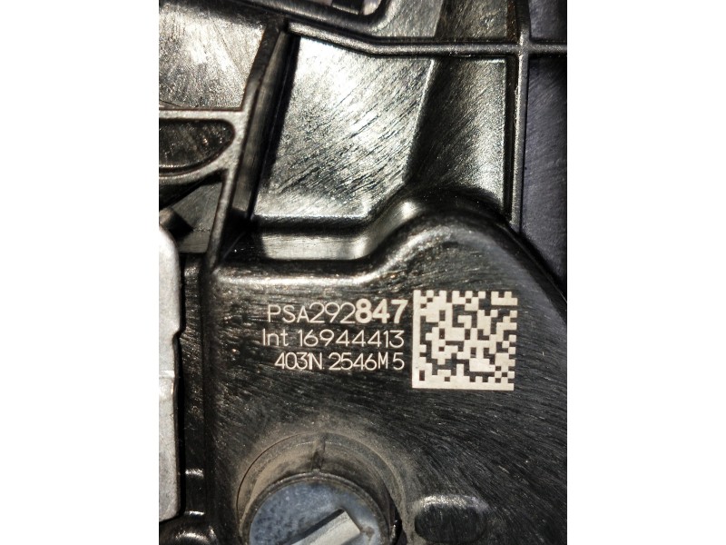 Recambio de motor cierre centralizado delantero derecho para opel corsa f gs line referencia OEM IAM 292847 5P 