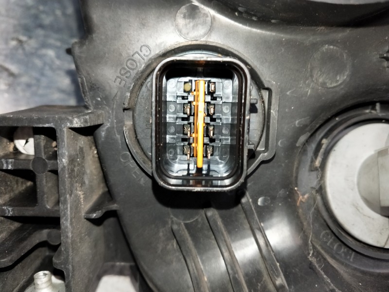 Recambio de faro derecho para chevrolet aveo berlina hatchback lt referencia OEM IAM   