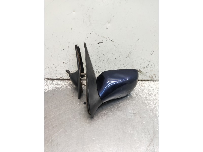 Recambio de retrovisor izquierdo para ford fiesta berlina (dx) ambiente referencia OEM IAM   MANUAL