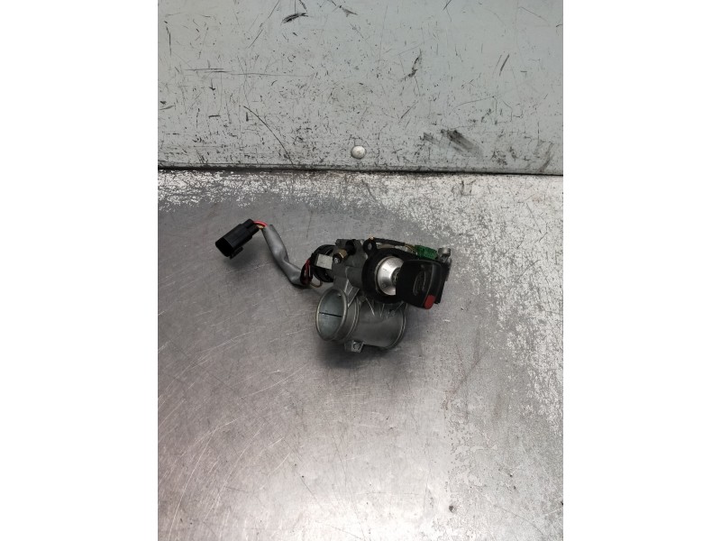 Recambio de conmutador de arranque para ford fiesta berlina (dx) ambiente referencia OEM IAM 98AP15607AB  