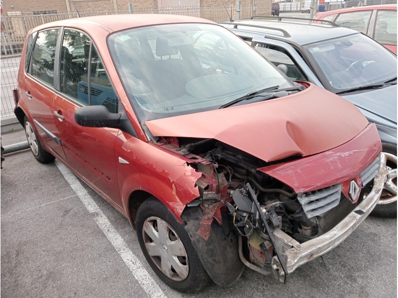 renault scenic ii del año 2004