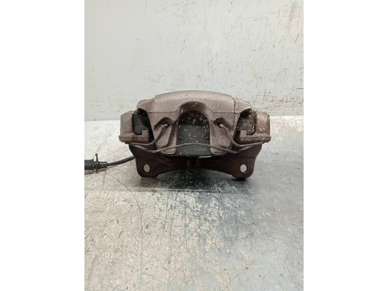 Recambio de pinza freno delantera izquierda para audi a4 berlina (8w2) design edition referencia OEM IAM 8W05DH  