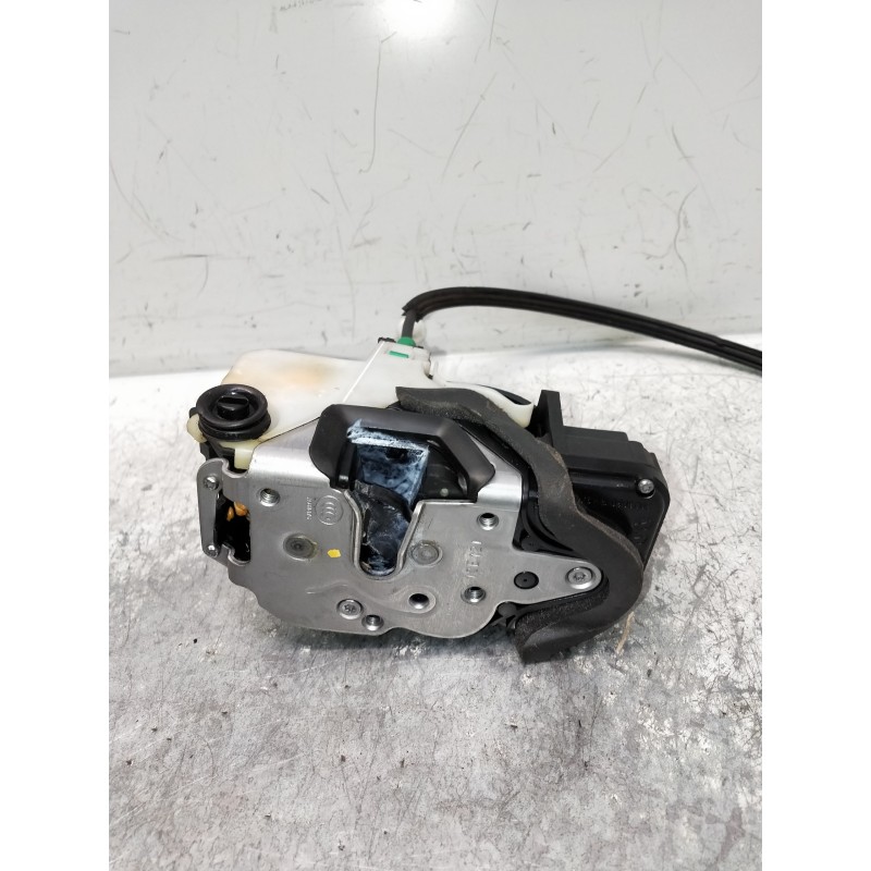 Recambio de motor cierre centralizado trasero derecho para chevrolet aveo berlina hatchback lt referencia OEM IAM 13579546  5P