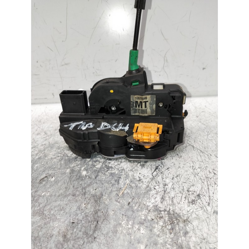 Recambio de motor cierre centralizado trasero derecho para chevrolet aveo berlina hatchback lt referencia OEM IAM 13579546  5P
