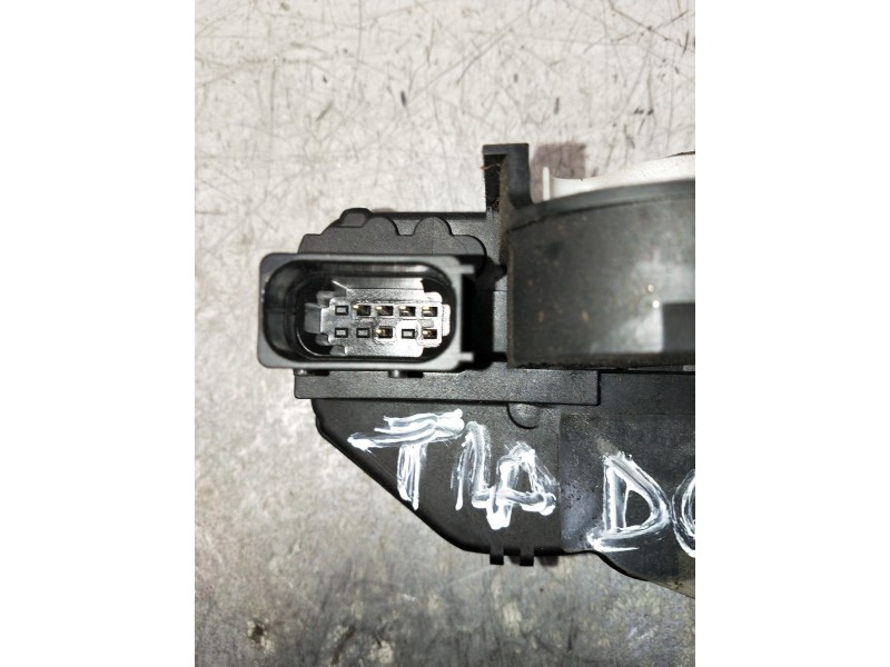 Recambio de motor cierre centralizado trasero derecho para chevrolet aveo berlina hatchback lt referencia OEM IAM 13579546  5P