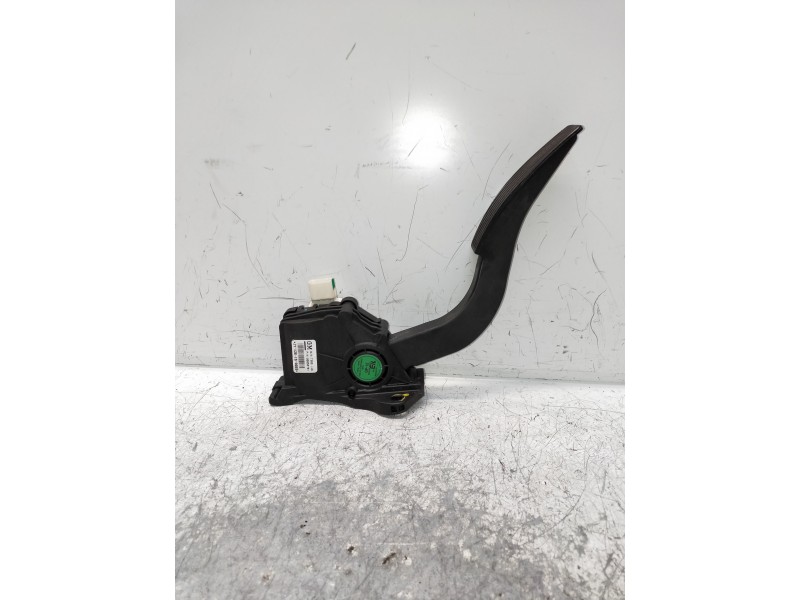 Recambio de potenciometro pedal para chevrolet aveo berlina hatchback lt referencia OEM IAM 96858781  