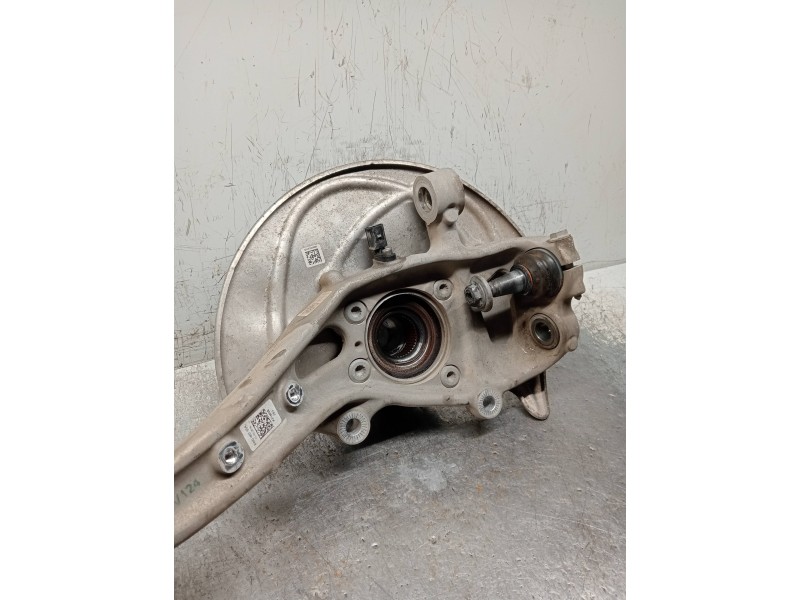 Recambio de mangueta delantera izquierda para audi a4 berlina (8w2) design edition referencia OEM IAM   